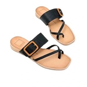 NWOB Dolce Vita Perris Embossed Leather Thong Sandals Black Size 7.5